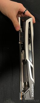 SAPPHIRE NITRO+ Radeon RX 6800 XT SE 16G - 5