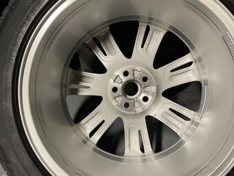 Alu kola + Pneu Land Rover Range Rover VELAR L560 - 5