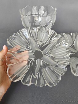 Sada skleněných servirovacich talířů a mísy od Mikasa - 5