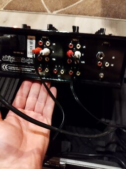 DJ case + DJ controller + CD player - 5