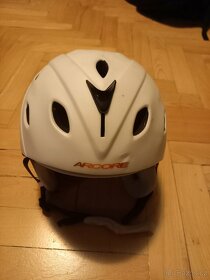 Dámská přílba - 5