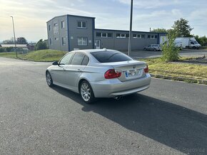BMW E90 330xd 170kw - 5