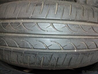 Prodám zánovní pneu letní 175/65R15 - 5