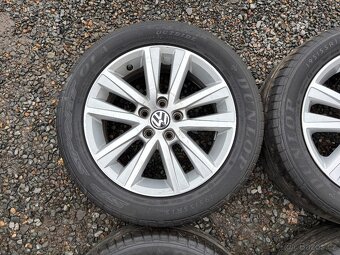 Original letní kola Volkswagen 5x100 6J ET40 195/55 R15 - 5