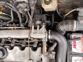 Motor 1.9 JTD fiat brava - 5