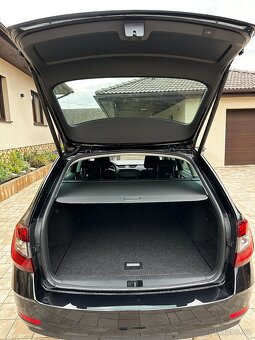 Škoda Octavia combi 1.5 TSI - 5