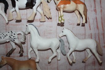 Figurky koní Schleich III - 5