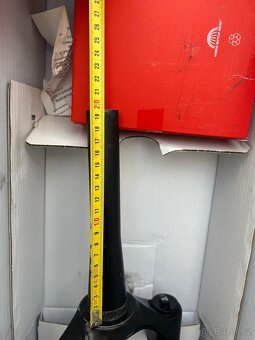 vzduchová vidlice RockShox Recon - 5