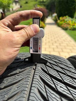 Michelin Pilot Alpin 5 225/40 R19 93W zimní - 5