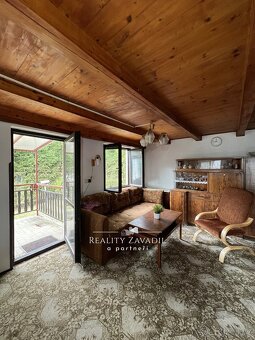 Prodej chaty 140m2, pozemek 452m2, ev.č. 00898 - 5