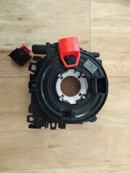 Multifunkční volant + airbag + ŘJ + kabílek Sportsvan 2014 - 5