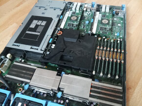Server DELL Poweredge 1950 - 5