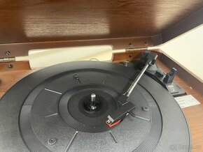 Gramofon s CD a kazetovým přehrávačem - 5