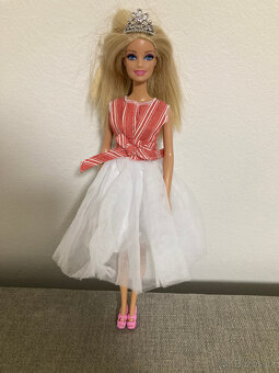 Barbie Mattel - - 5