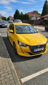 Peugeot 208 - 5