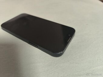 iPhone 13 mini 128 GB – černý - 5