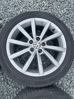 Letní sada ALU kol VW 215/45r16 5x100 - 5