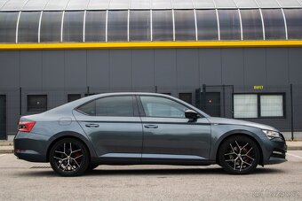 Škoda Superb 2.0 TDI SCR Sportline DSG - 5