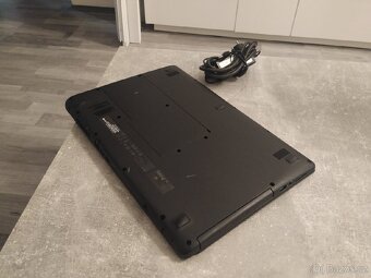 Acer Aspire ES1-523 - 5