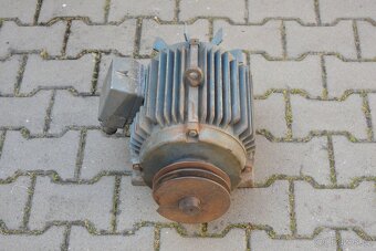 Motor 5,5 kW MEZ Mohelnice - 5