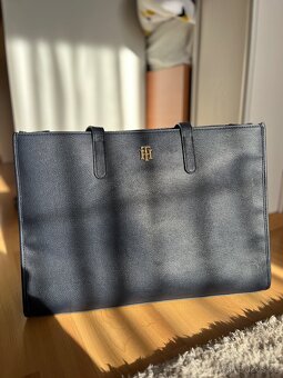 Tommy Hilfiger kabelka - 5