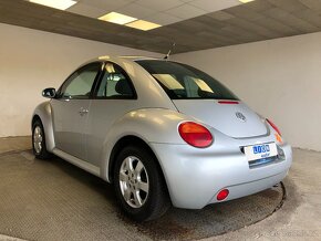 VOLKSWAGEN NEW BEETLE 1.6 MPI - 5