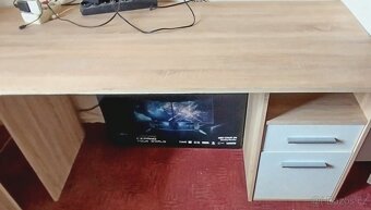 Rohový psací stůl - k odvozu - 5