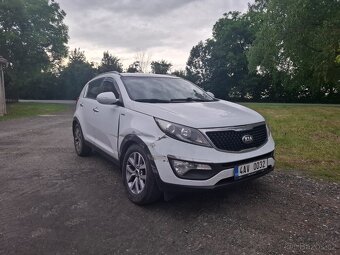 Kia Sportage 2015 bouraná, plně pojizdná - 5