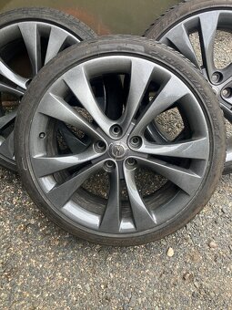 Prodám originální alu disky R 20 na Opel Insignia - 5