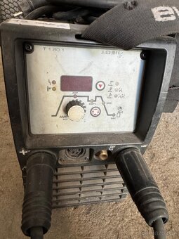 SVÁŘEČKA IWM 220 COMBI TIG/ELEKTRODA - 5