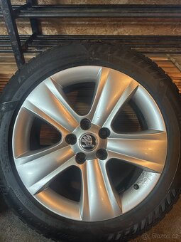 ALU Kola ŠKODA 5x112 R17 DOLOMITE Zimní Pneu 225/50/17 - 5