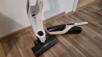 Aku tyčový vysavač Samsung - 5