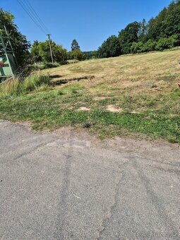 Pronájem stavebního oploceného pozemku CELKEM 2 MÍSTA - 5