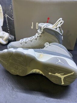 Nike AIR JORDAN 9 RETRO - 5