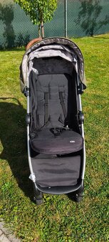 kočárek petitte a mars street 2 - 5