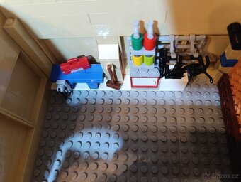 Lego 71006 The Simpsons - 5