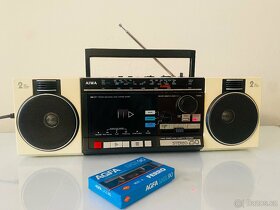Radiomagnetofon Aiwa CS 250, rok 1985 - 5