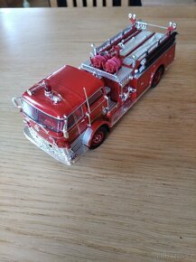 Mack FIRE TRACK - 5