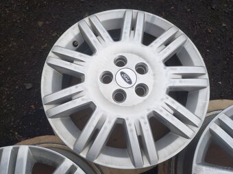Prodám sadu Orig ALU disků Ford 17“ - 5