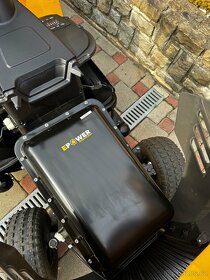 Akumulátorový zahradní traktor Stiga e-ride c-500 - 5