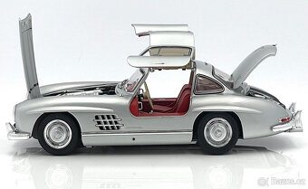 1:18 MercedesBenz 300 SL Flügeltürer Gullwing W198 1954 - 5