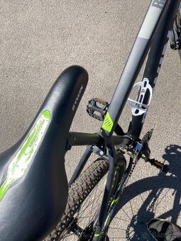 Horské kolo B.TWIN 27.5” rám S - 5