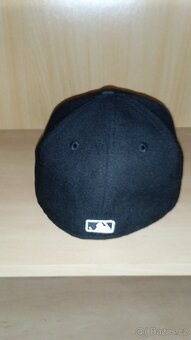 prodám kšiltovku New Era - 5