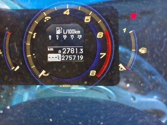 Honda Civic 1.4 - 5