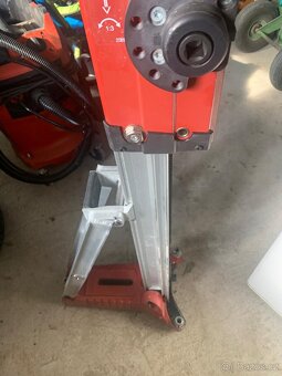 Vrtačka Hilti  na jádrové vrtaní - 5