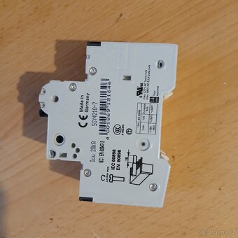 jističe + chrániče - 5