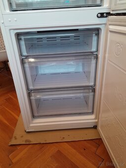 SAMSUNG RB34C705CWW v záruce Planeo - 5