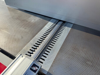 Srovnávačka SCM F410 - 5