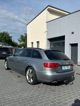 Audi A4 Avant 2.0TDI - 5