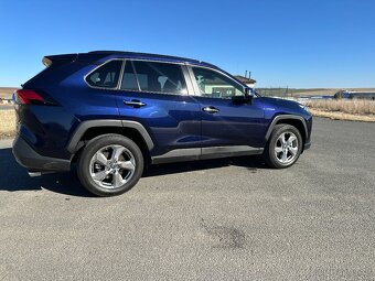 RAV4 Hybrid SELECTION 4x4 56000 km - 5